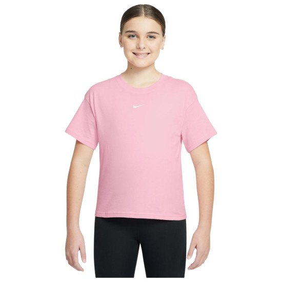Nike Παιδική κοντομάνικη μπλούζα Sportswear Essential Nike Παιδική κοντομάνικη μπλούζα Sportswear Essential